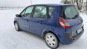 Renault Scenic (4 фото из 8)