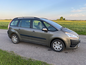 CITROËN C4 PICASSO (5 foto / 10)