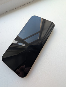 iPhone 14 Pro 256 GB Black (2 foto / 4)