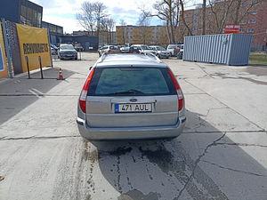 Ford Mondeo (4 фото из 5)