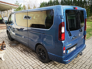 Opel Vivaro (3 фото из 5)