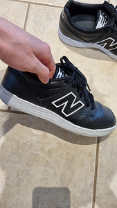 New Balance 41 (1 foto / 2)