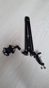 Müüa Neewer Mic Arm (1 foto / 1)
