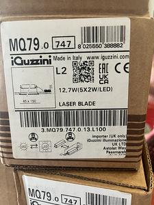 Led laser blade iguzzini (2 фото из 2)