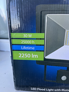 Led прожектор (2 фото из 4)