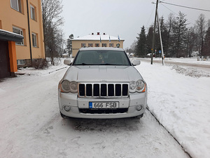Jeep Grand Cherokee LIMITED 3.0 CRD 160kW (2 foto / 6)