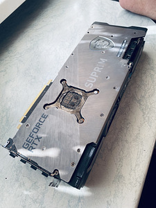 Geforce RTX 3090 SUPRIM X 24G (3 foto / 3)