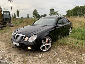 Мерседес-Бенц W211 E200 CDI 2007 (4 фото из 15)