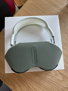 Apple Airpods Max (4 фото из 4)