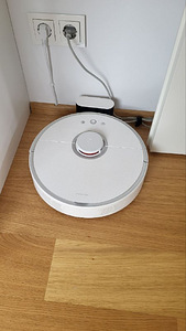 Xiaomi Roborock S5 robottolmuimeja (2 foto / 9)