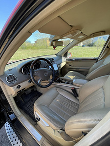 Mercedes Benz ML 3.0 (8 foto / 9)