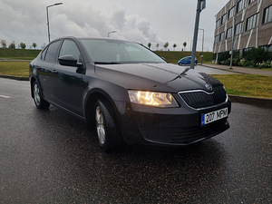 Skoda Octavia A7 1.4 TSI G-tec CNG 81kW (2 foto / 9)