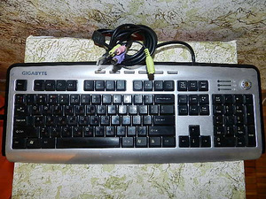 Клавиатура Gigabyte GK-9PB