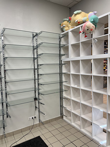 Väljapaneku riiulid (6 foto / 7)