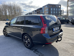 Müüa Volvo V50 1,6 81kw 2009 (5 foto / 10)