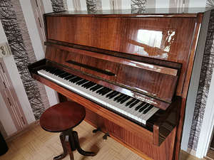 Klaver/Pianino “Ukraina” (1 foto / 1)