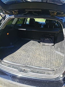 Toyota avensis 1,6 97kw 2011 (8 foto / 11)
