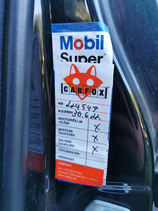 Toyota avensis 1,6 97kw 2011 (11 foto / 11)