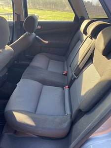 Ford Mondeo 1.8tdci 2008 (7 foto / 11)