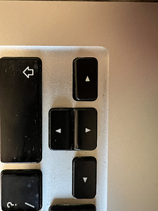 MacBook Pro 13” 2015 г. (5 фото из 9)