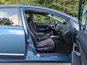 Honda Civic 1.8 103kW, 2008 (10 foto / 15)