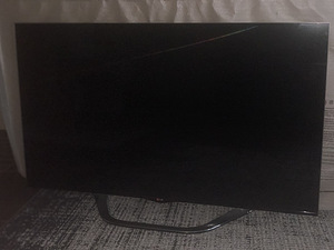 LG 55LA860V 3D (2 foto / 6)