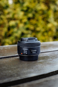 Canon EF 50mm f1.8 STM (1 фото из 3)