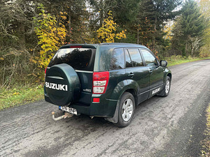 Suzuki Grand Vitara 1.9 DDIS 95kw (3 foto / 6)