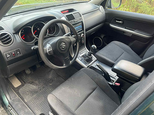 Suzuki Grand Vitara 1.9 DDIS 95kw (5 foto / 6)