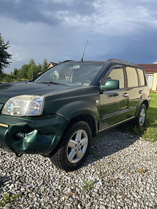 Nissan X-Trail (1 foto / 3)