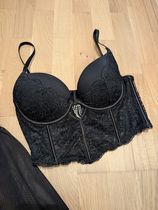 Babydoll ja korsettpluus (2 foto / 4)