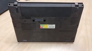 Lenovo ThinkPad X240 (4 foto / 4)
