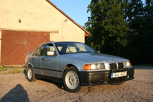 Müüa heas korras BMW E36 318i! (1 foto / 15)