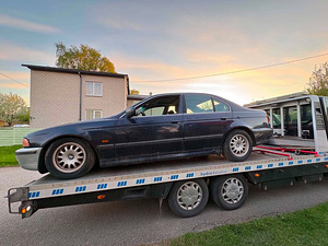 BMW E39 523i varuosadeks (8 foto / 10)