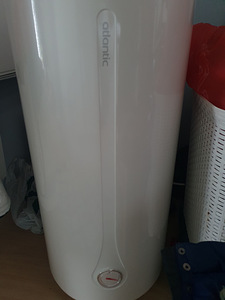Водонагреватель 100л (1 фото из 3)