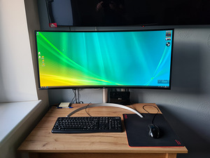 Lai monitor LG 40WP95C-W 40" 4K 5K (1 foto / 3)