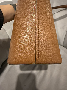 MICHAEL KORS КОЖАНАЯ СУМКА ОРИГИНАЛ (4 фото из 4)