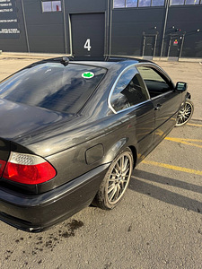 BMW e46 Coupe 2.2i R6 (5 foto / 9)