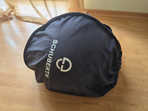 MÜÜA Schuberth C4 PRO kiiver avatava lõuaosaga (5 foto / 5)