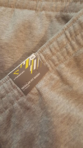 Lühikesed dressipüksid 6XL (2 foto / 2)