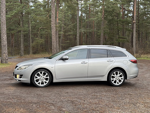 Mazda 6 Sport Wagon 2.0 103 kW (5 foto / 15)