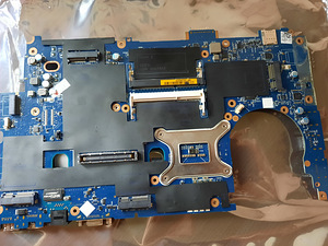 Dell Precision m6800 emaplaat (4 foto / 4)
