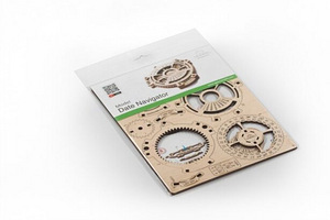 Ugears Kalender konstruktor (3 foto / 3)