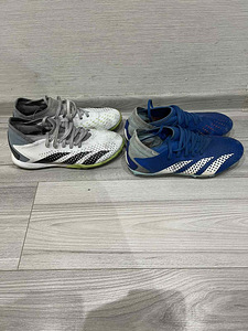 Jalgpallijalatsid ADIDAS Predator. Suurus 40. (1 foto / 3)