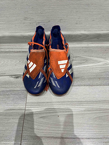 Jalgpallijalatsid ADIDAS Predator. Suurus 40 2/3. (2 foto / 3)