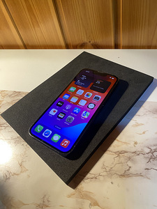Продается iPhone 13 Pro 128gb (1 фото из 3)