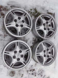 5 X114,3 15" HYUNDAI TRAJET. MAZDA, HONDA (2 foto / 5)