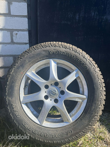 Veljed koos rehvidega Nissan X-trailile 235/60 r16