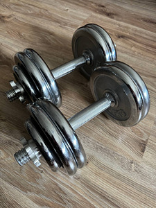 Reguleeritavad hantlid 15 kg (1 foto / 2)