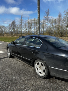 Volkswagen Passat (3 foto / 6)